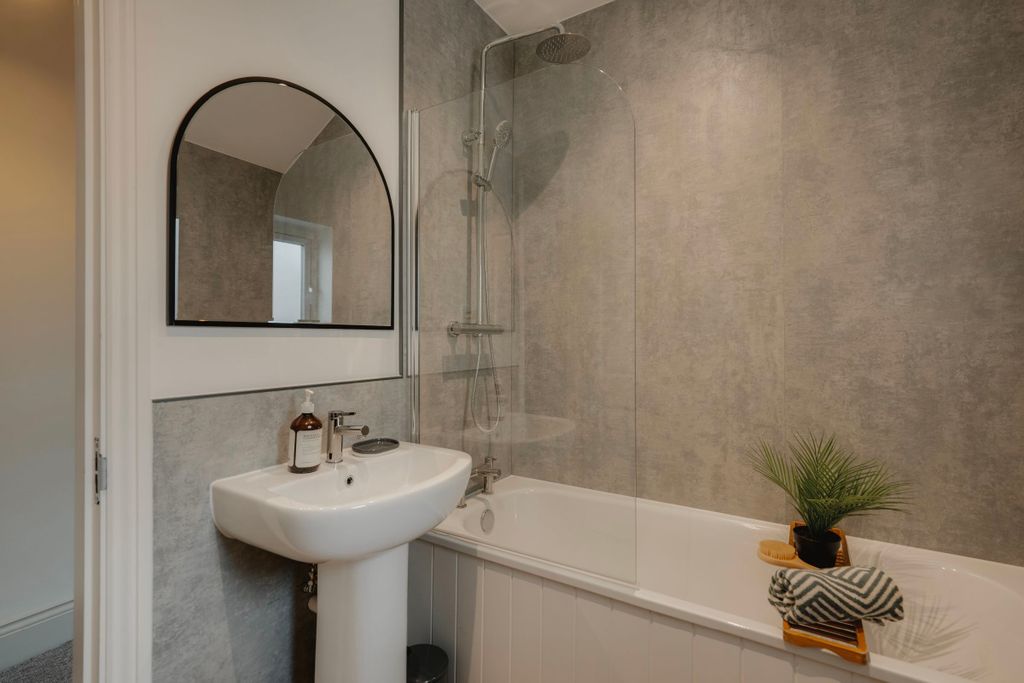 Additional image 28 of 5 bed detached house to rentNevil Road, Bristol BS7