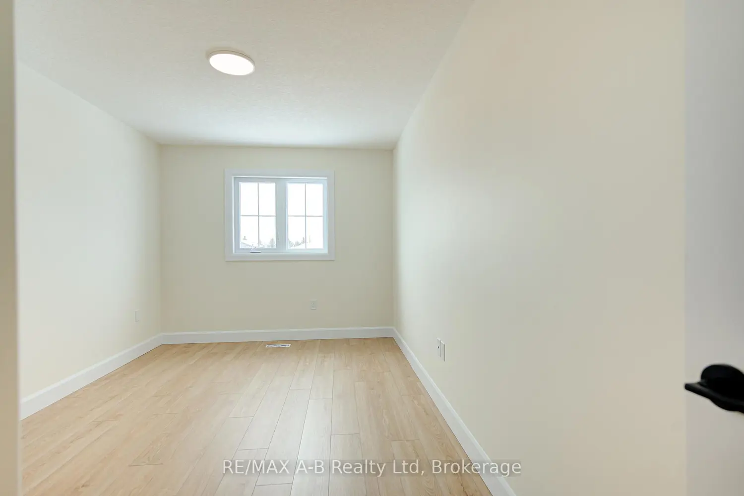 Additional image 19 of 28 Linda Drive