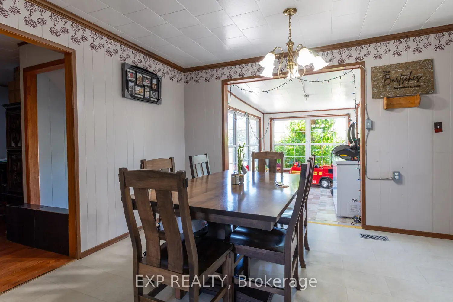 Additional image 3 of 926 Fairground Road