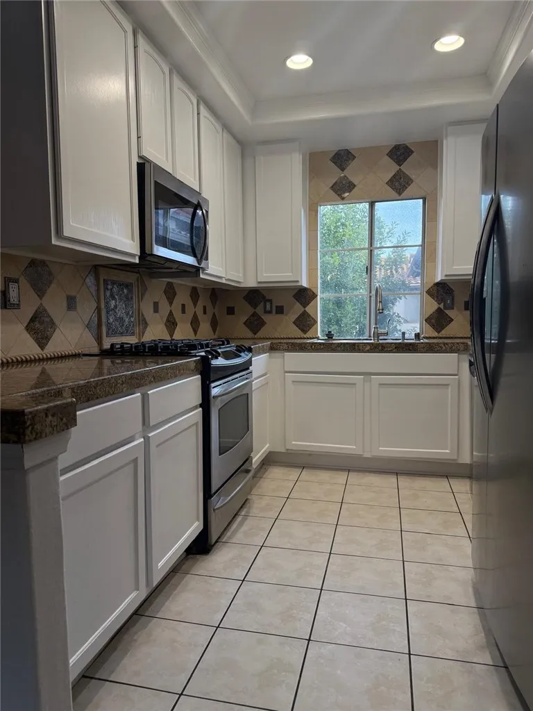 Additional image 27 of 28 Via Alivio, Rancho Santa Margarita, CA 92688