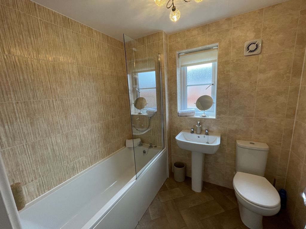Additional image 16 of 3 bed detached house to rentMaes Y Glo, Llanelli SA14