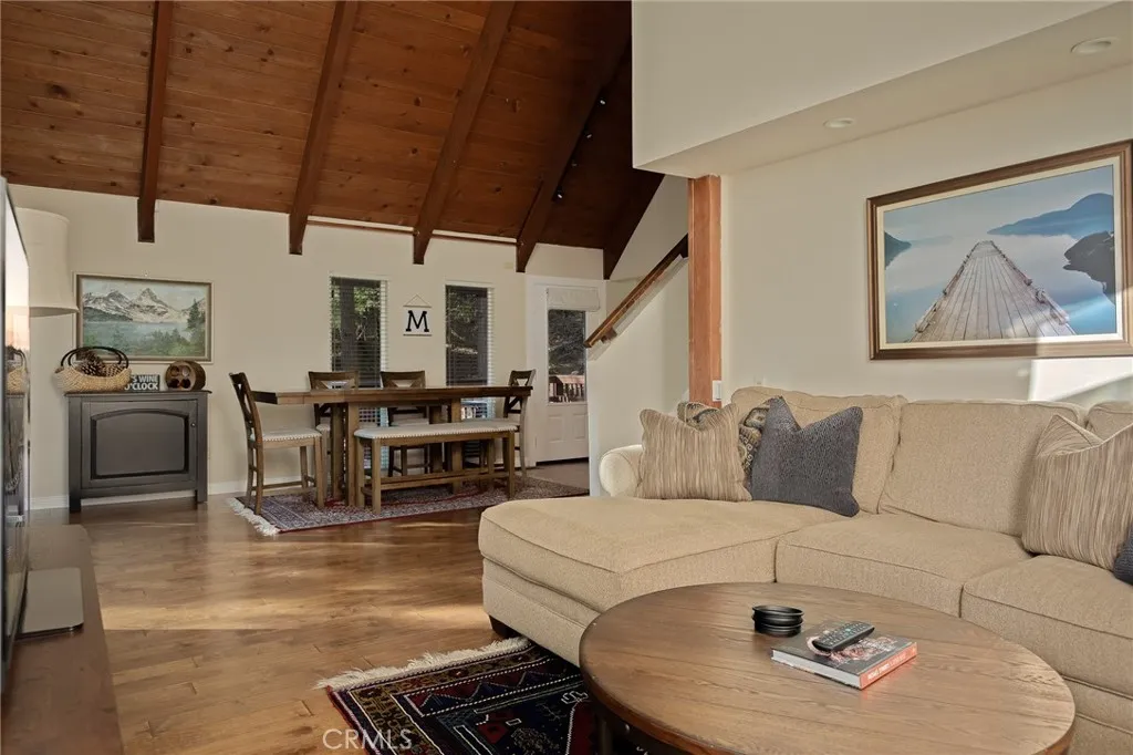 Additional image 5 of 831 Nadelhorn Dr, Lake Arrowhead, CA 92352