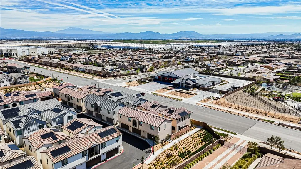 Additional image 28 of 16651 Snowdrop Ln Unit 1, Fontana, CA 92336