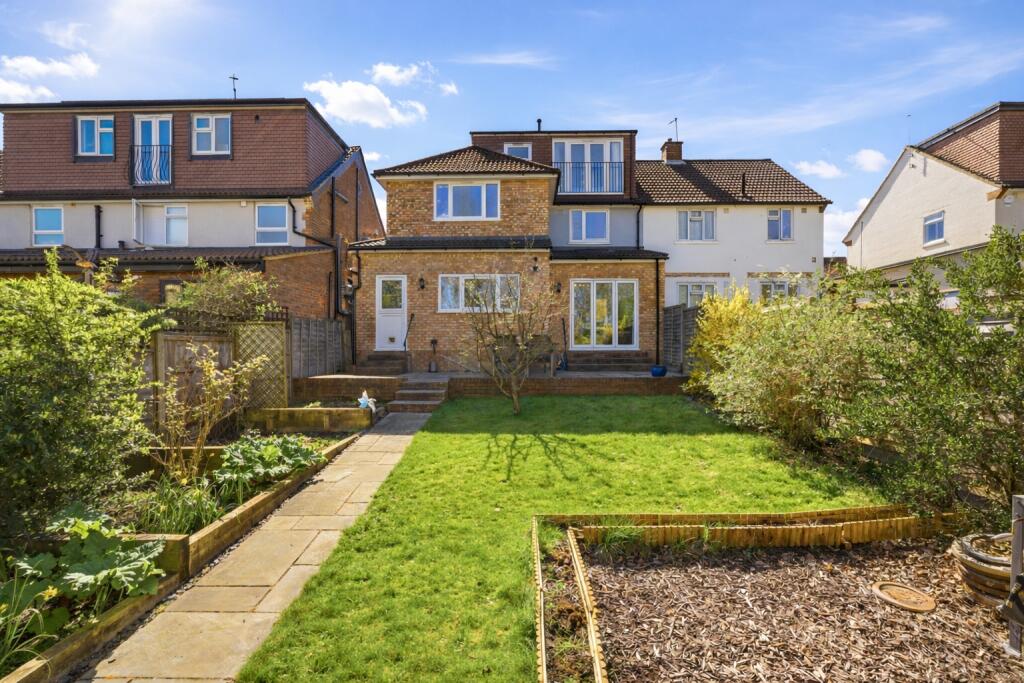 Additional image 21 of Pemberton Close, St. Albans, Hertfordshire, AL1