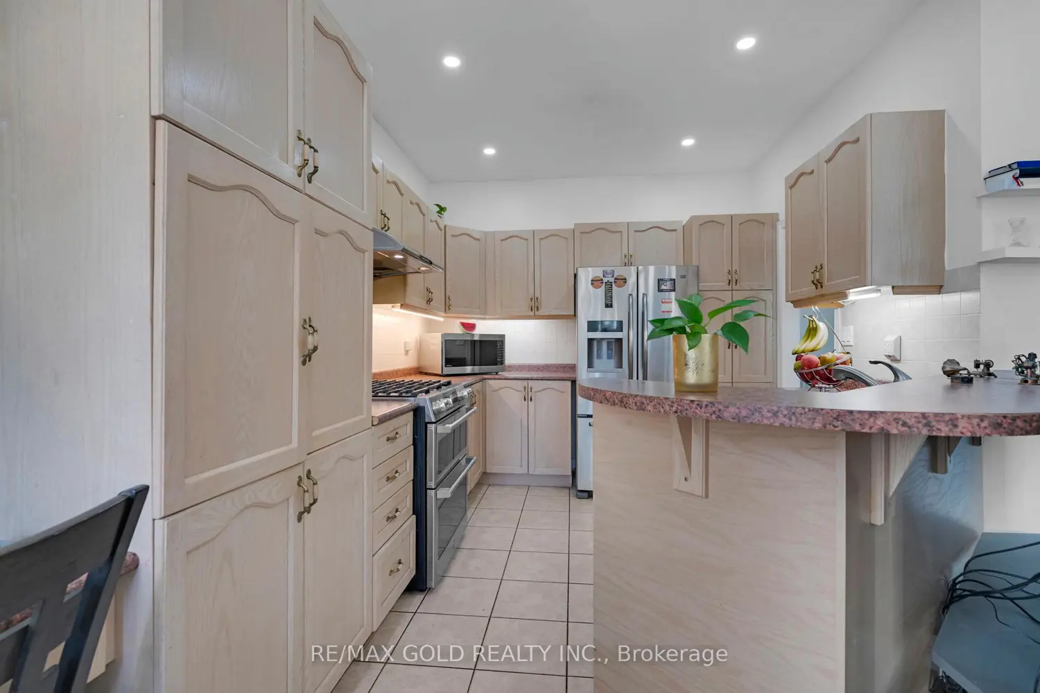 Additional image 19 of 46 Cobblestone Court