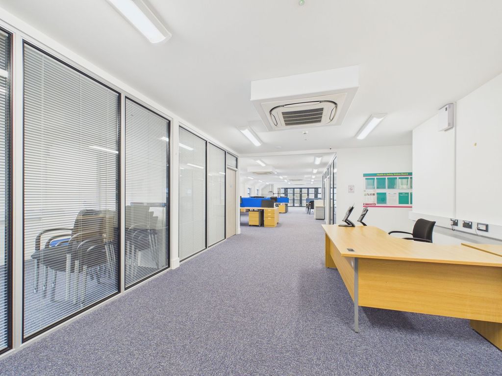 Additional image 4 of Property to rentThe Quay, Carmarthen SA31