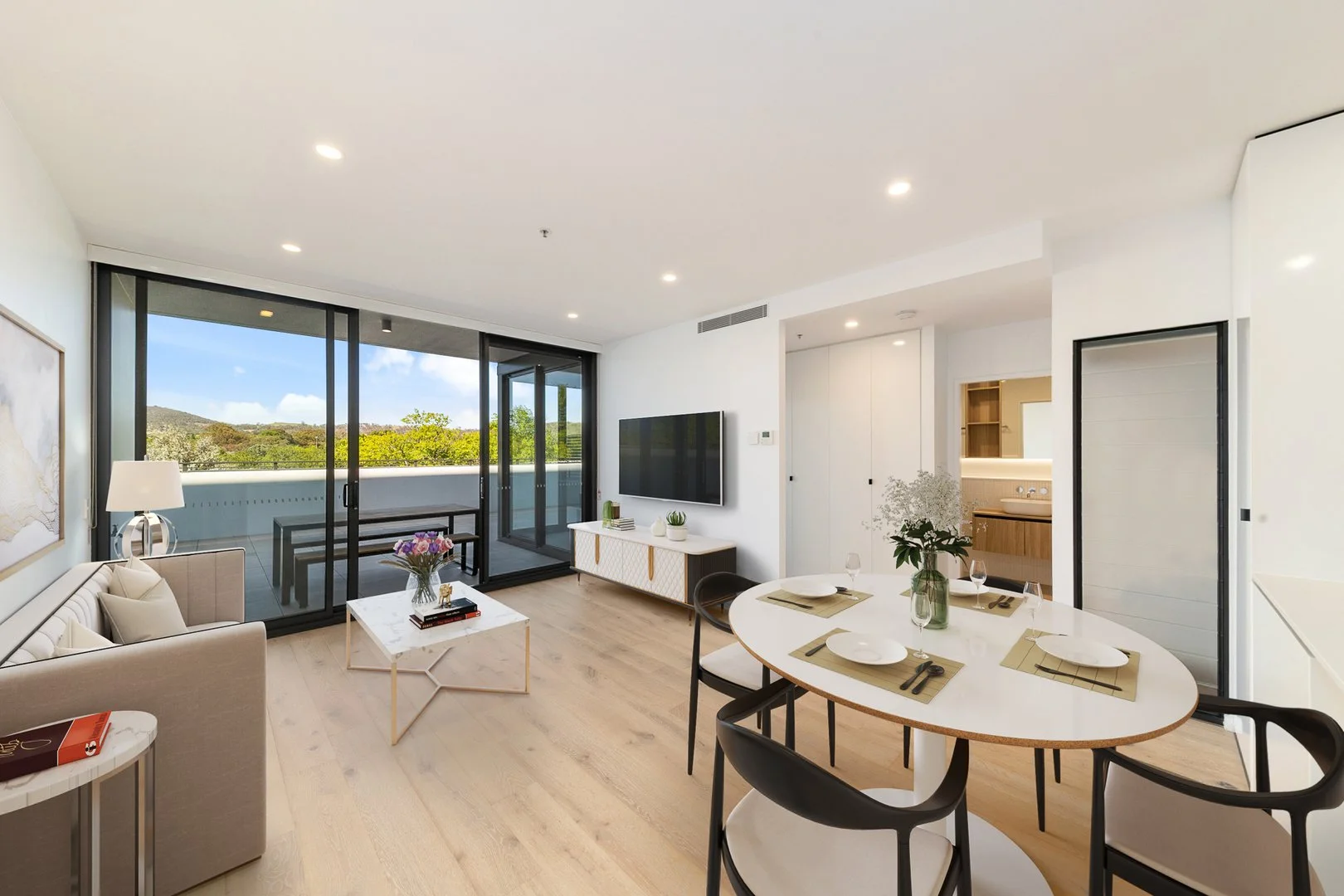 Additional image 2 of 24/2 Light Street, Griffith ACT 2603