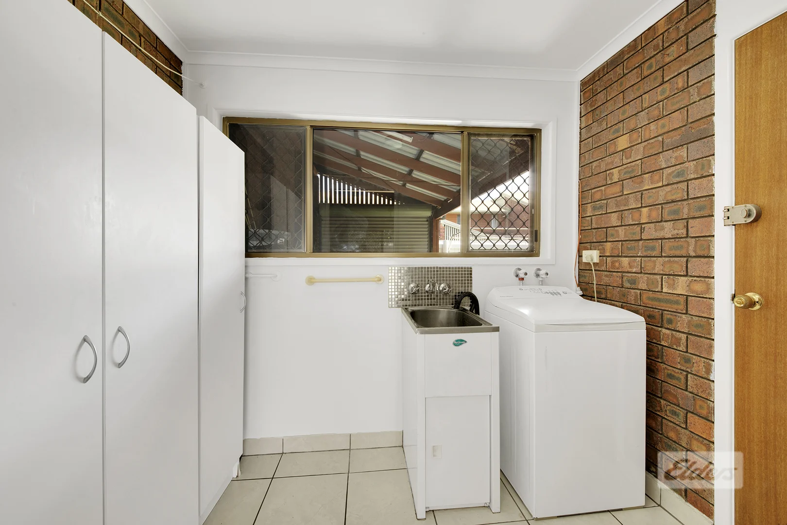 Additional image 12 of 2/15 Roberts Street, South Gladstone QLD 4680