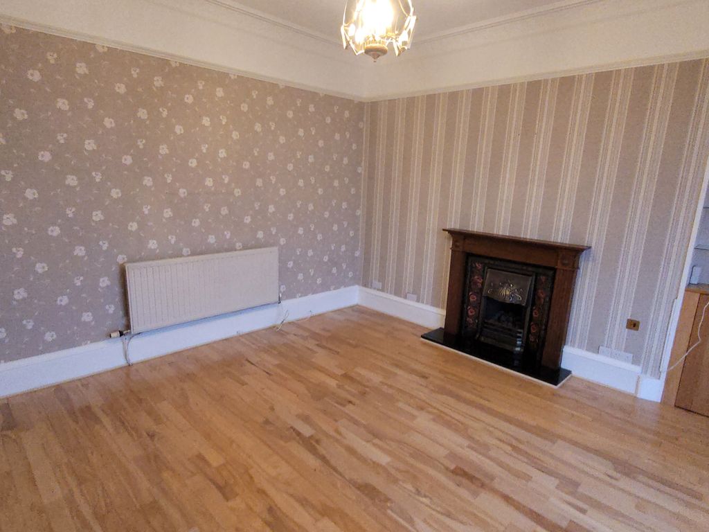 Additional image 3 of 3 bed semi-detached house to rentGartcows Road, Falkirk FK1