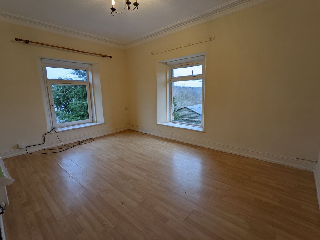 Additional image 2 of 1 bed flat to rentAshgrove, Pontyberem, Llanelli SA15