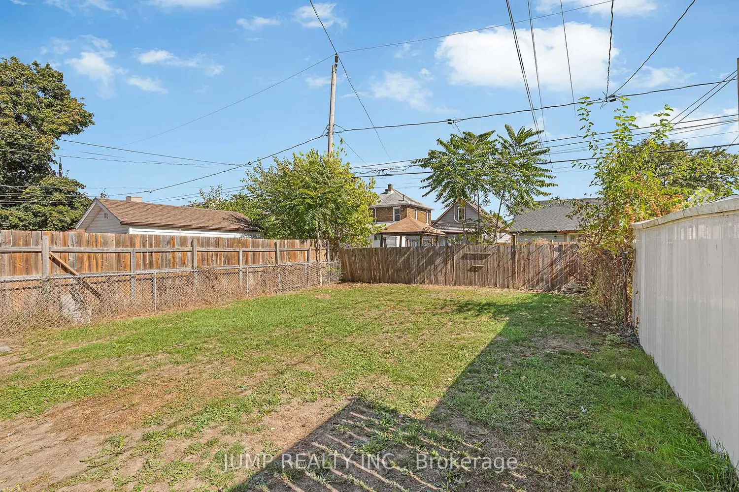 Additional image 5 of 842-844 Ellrose Avenue