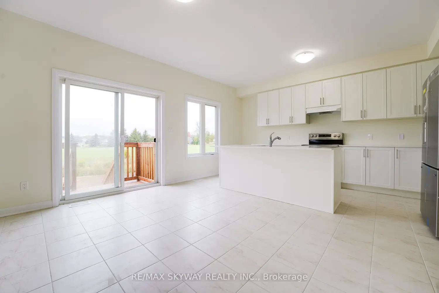 Additional image 15 of 76 Golf Links Drive