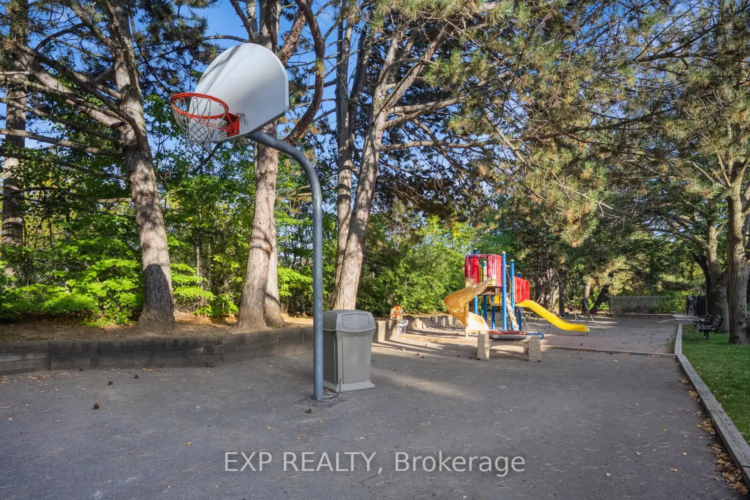 Additional image 16 of 915 Inverhouse Drive Unit 42