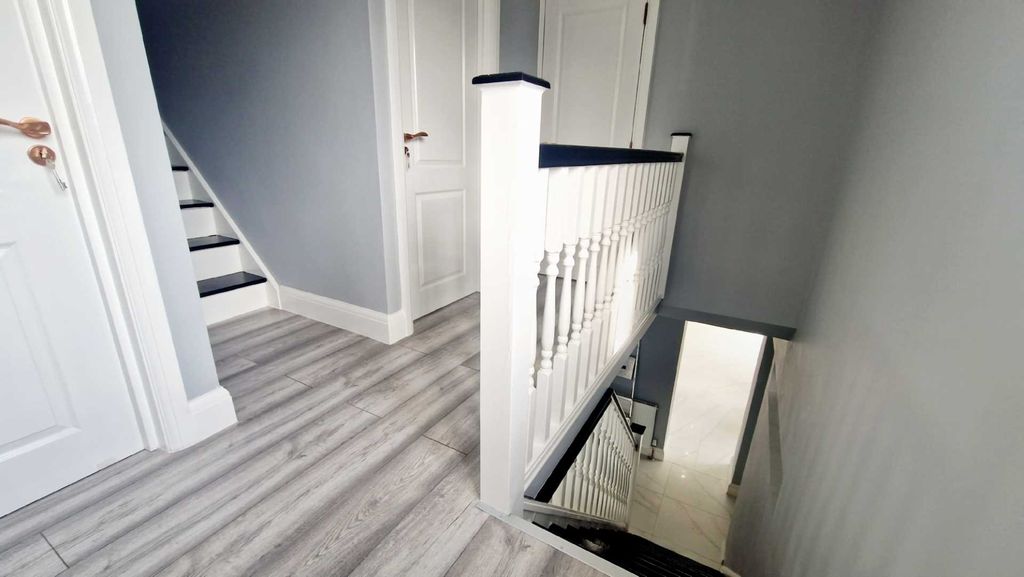 Additional image 6 of 9 bed semi-detached house to rentRockley Road, Luton LU1