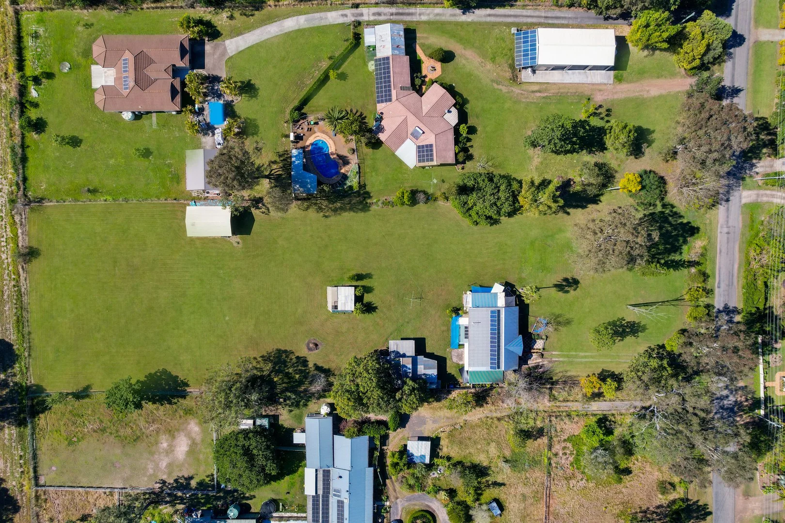 Additional image 5 of 130 - 132 Riverside Avenue, Barellan Point QLD 4306