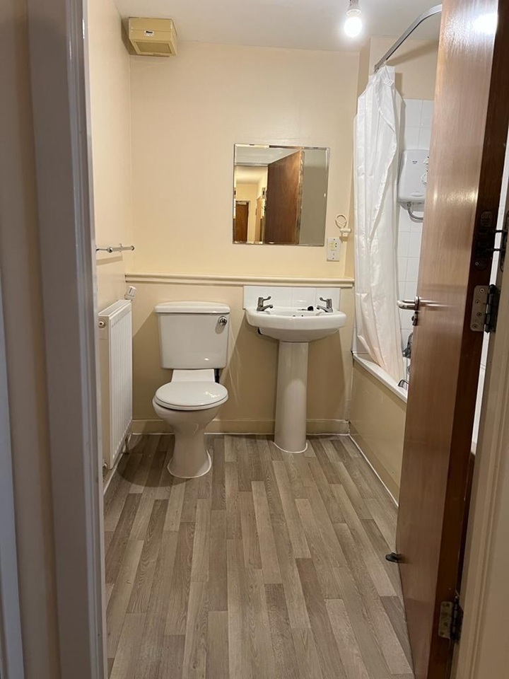 Additional image 7 of 2 Bed Flat, Craigmillar Castle Road, EH16, N1 7GU