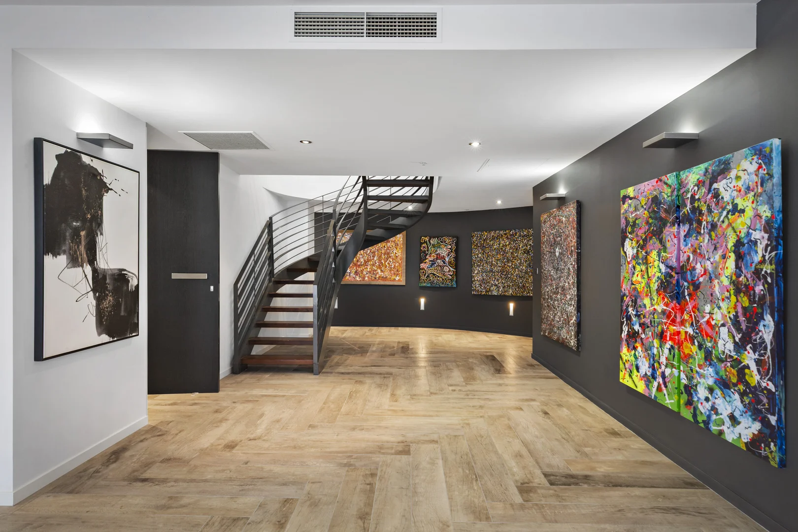 Additional image 5 of 901/65 Beach Street, Port Melbourne VIC 3207