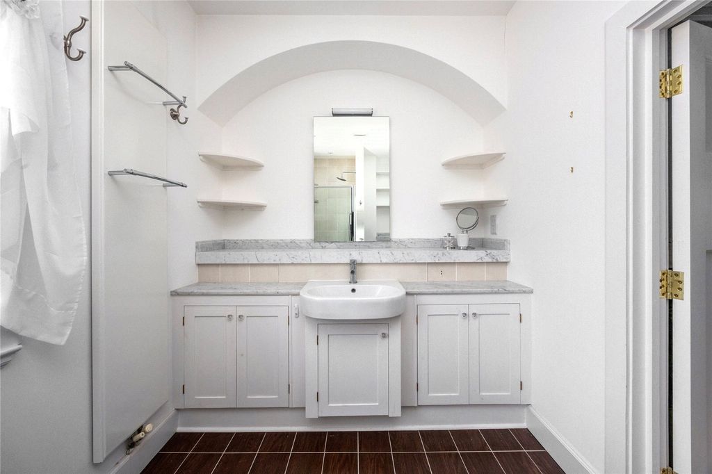 Additional image 14 of 2 bed flat to rentBrantridge Lane, Balcombe, Haywards Heath, West Sussex RH17