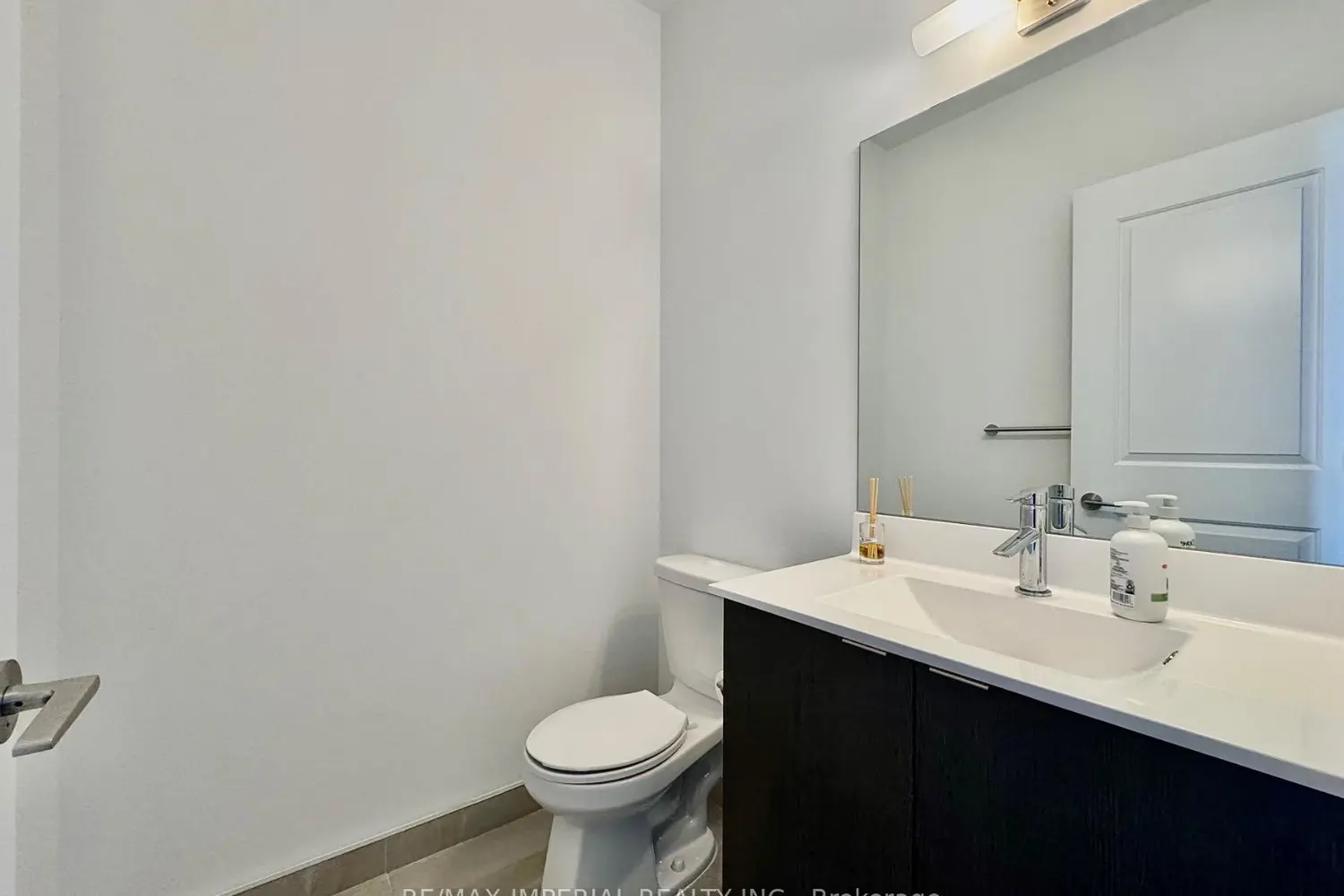 Additional image 2 of 60 Ann O'reilly Road Ph63