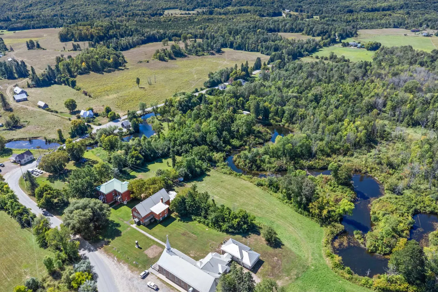 Additional image 19 of 391 Mount St-Patrick Road