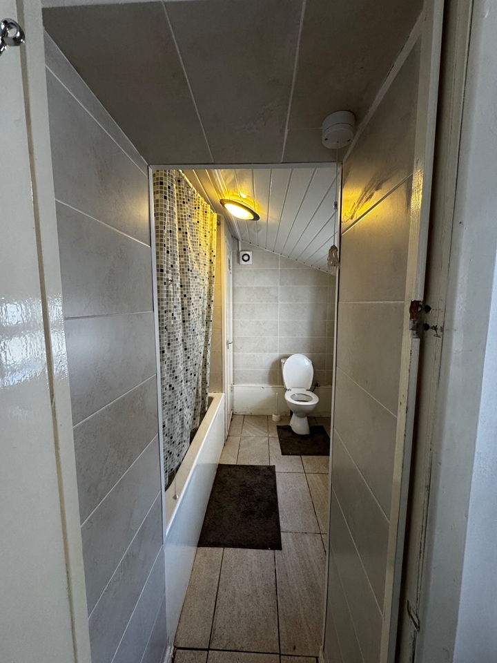 Additional image 3 of 4 Bed End Terrace, Clark St, BS5, N1 7GU