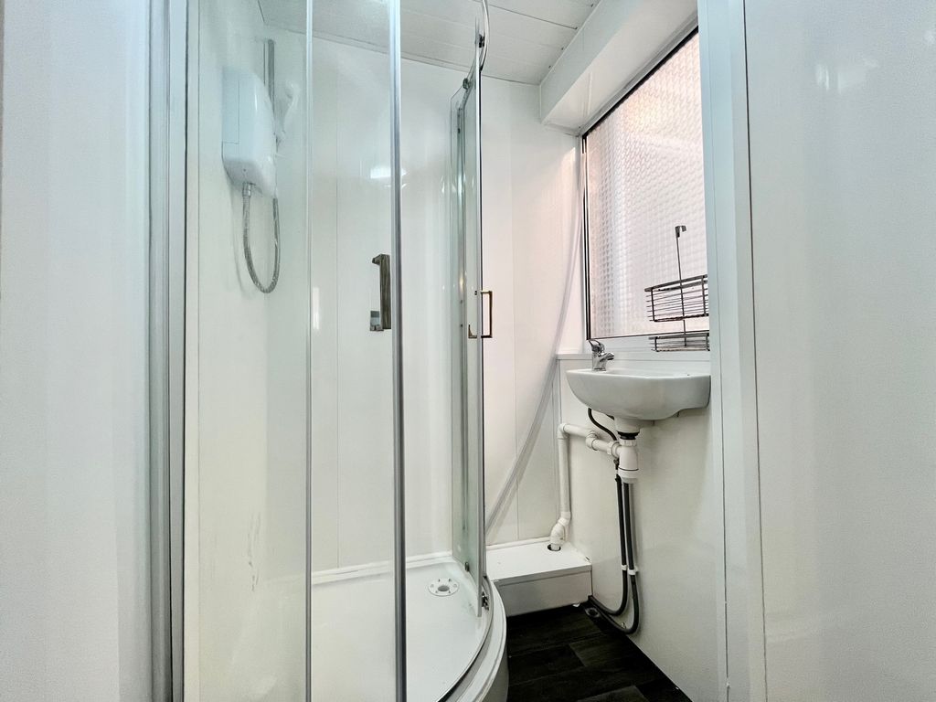 Additional image 8 of 6 bed terraced house to rentTachbrook Road, Leamington Spa CV31