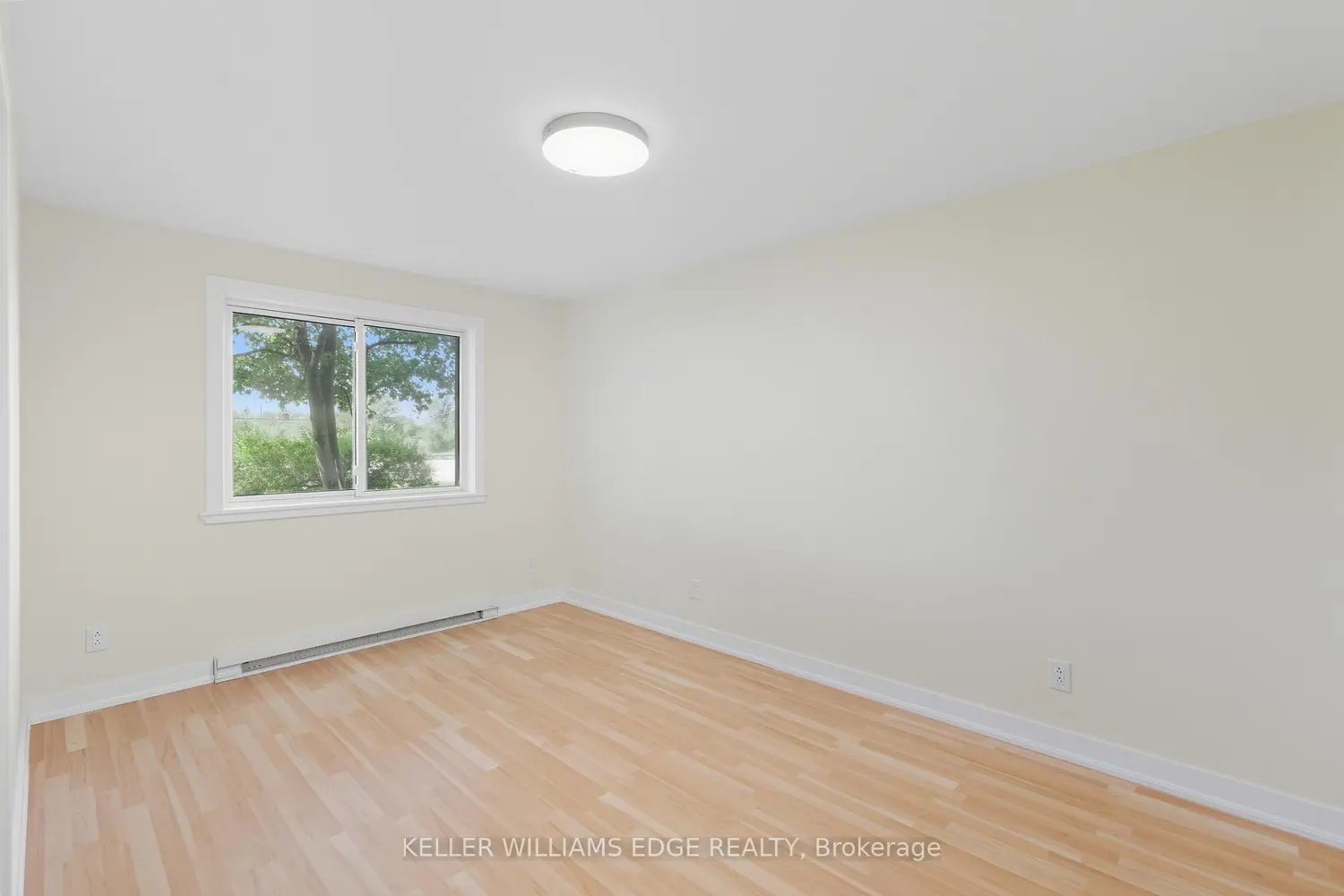 Additional image 3 of 1402 Hwy 6