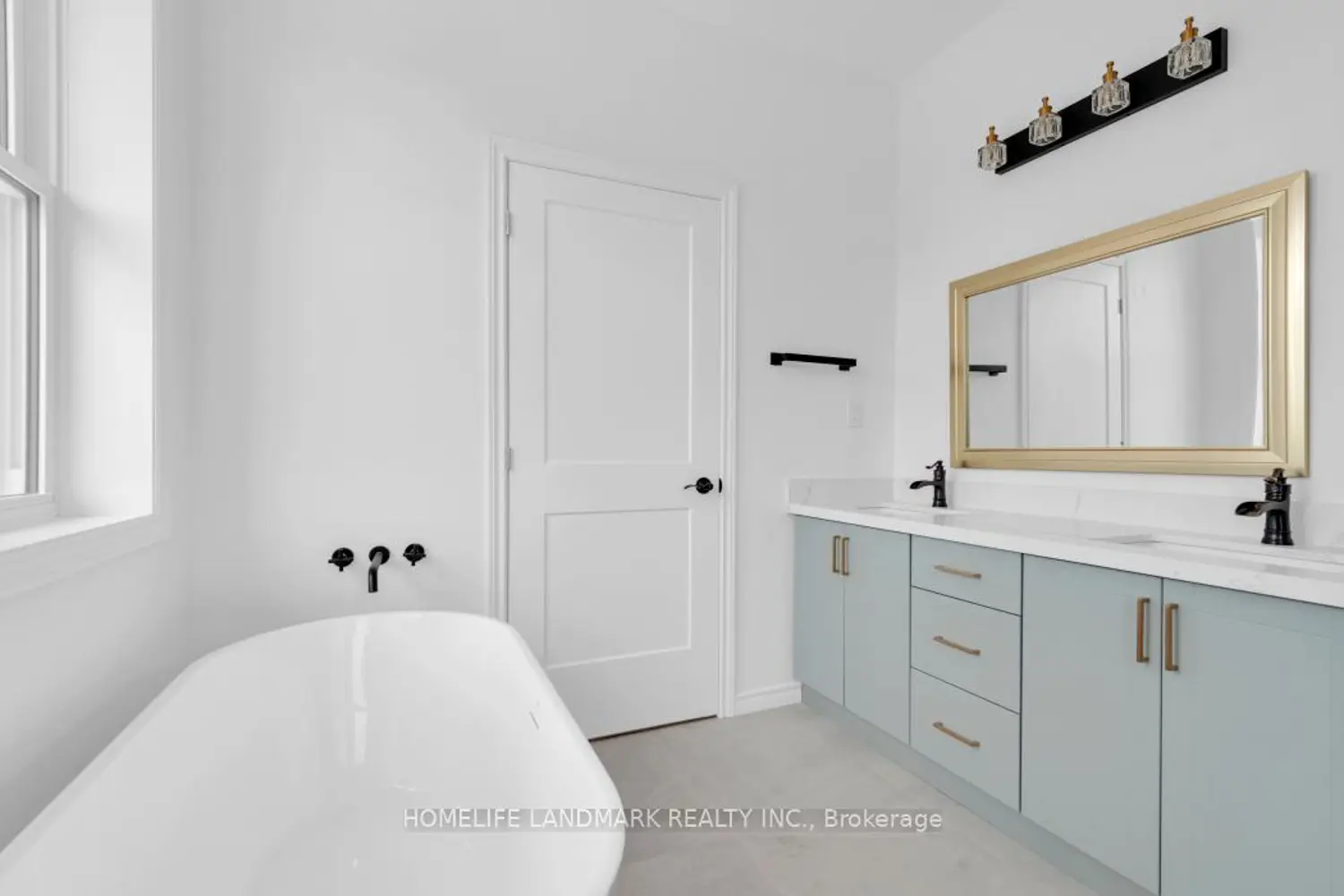 Additional image 8 of 32 Regent Street