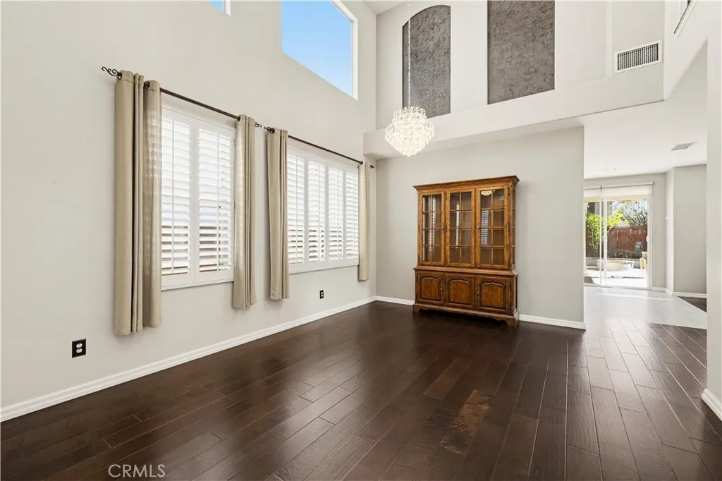 Additional image 4 of 26806 Serrano Place, Canyon Country, CA 91351