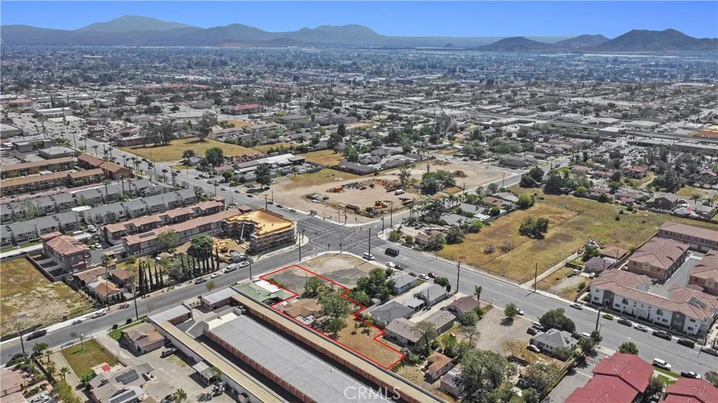 Additional image 36 of 8464 Cypress Avenue, Fontana, CA 92335