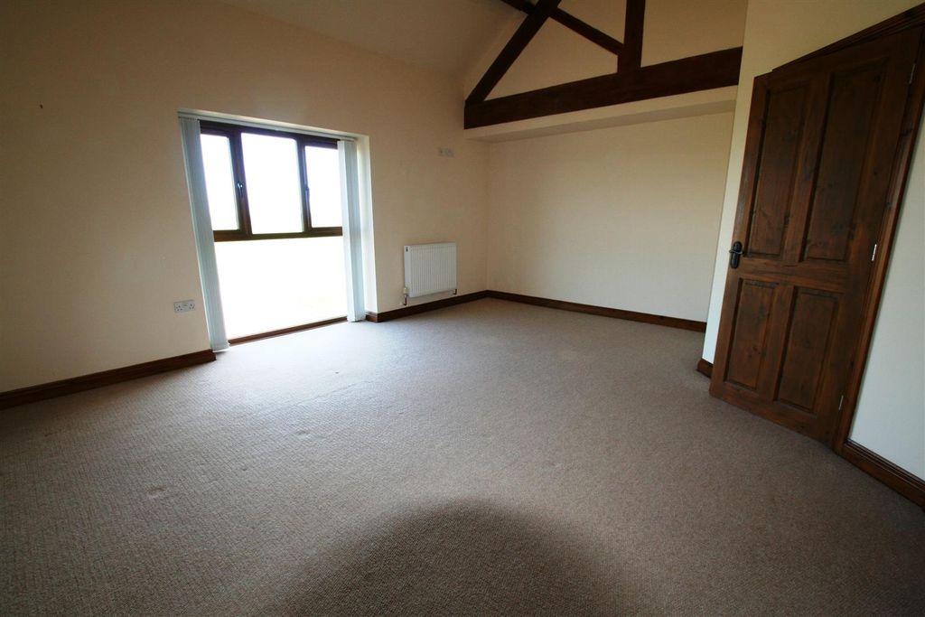 Additional image 7 of 4 bed property to rentWadborough, Worcester WR8