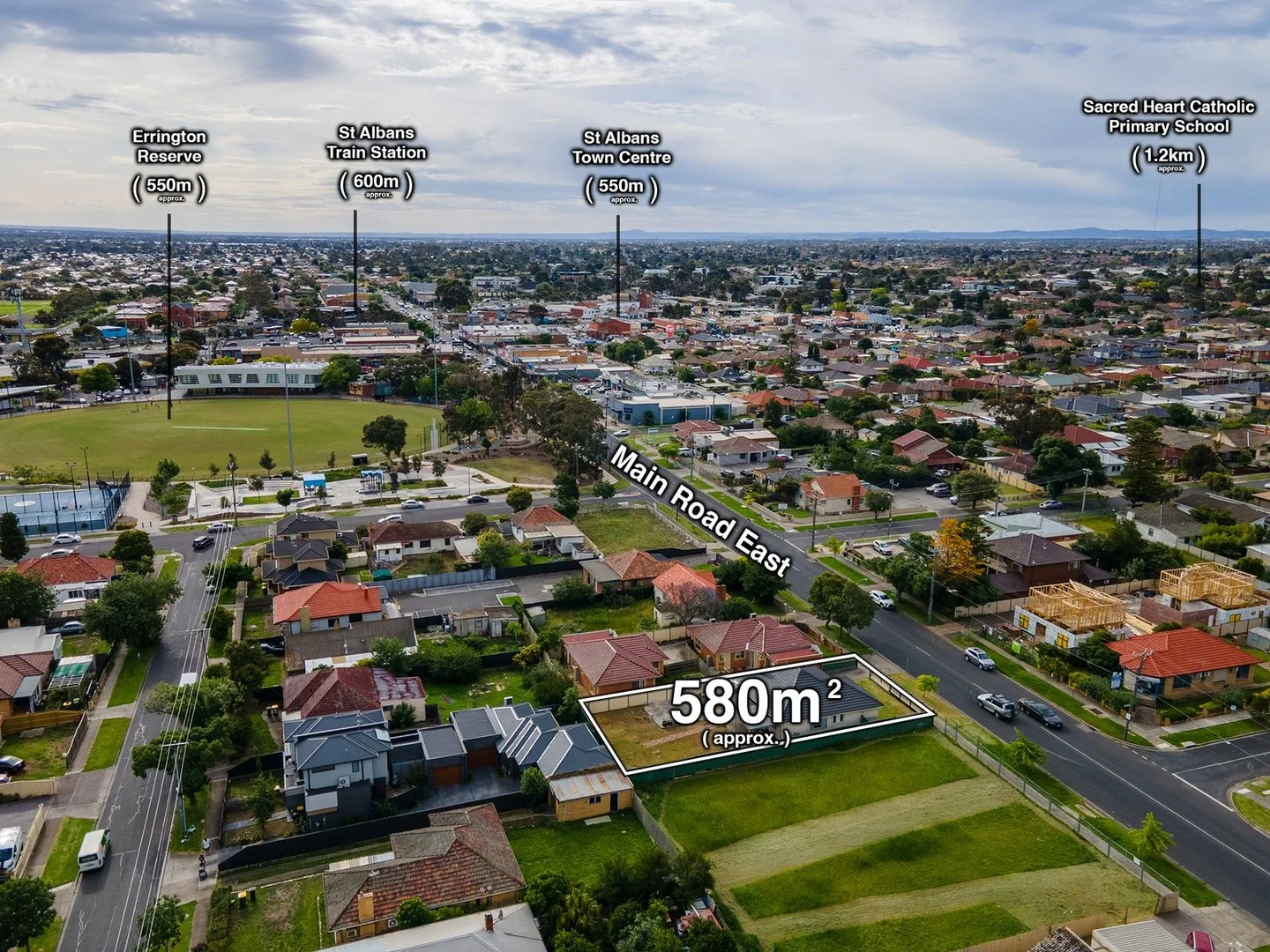 303 Main Road East, St Albans VIC 3021