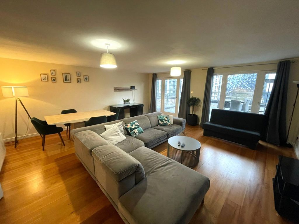 Additional image 2 of 3 bed flat to rentWharfside Street, Birmingham, West Midlands B1