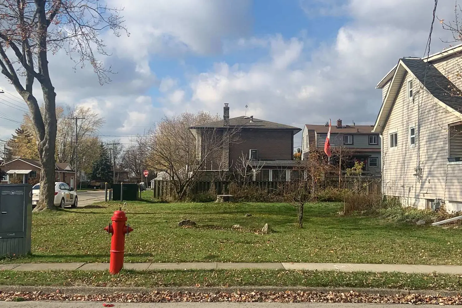 Additional image 4 of 652 Steele Street
