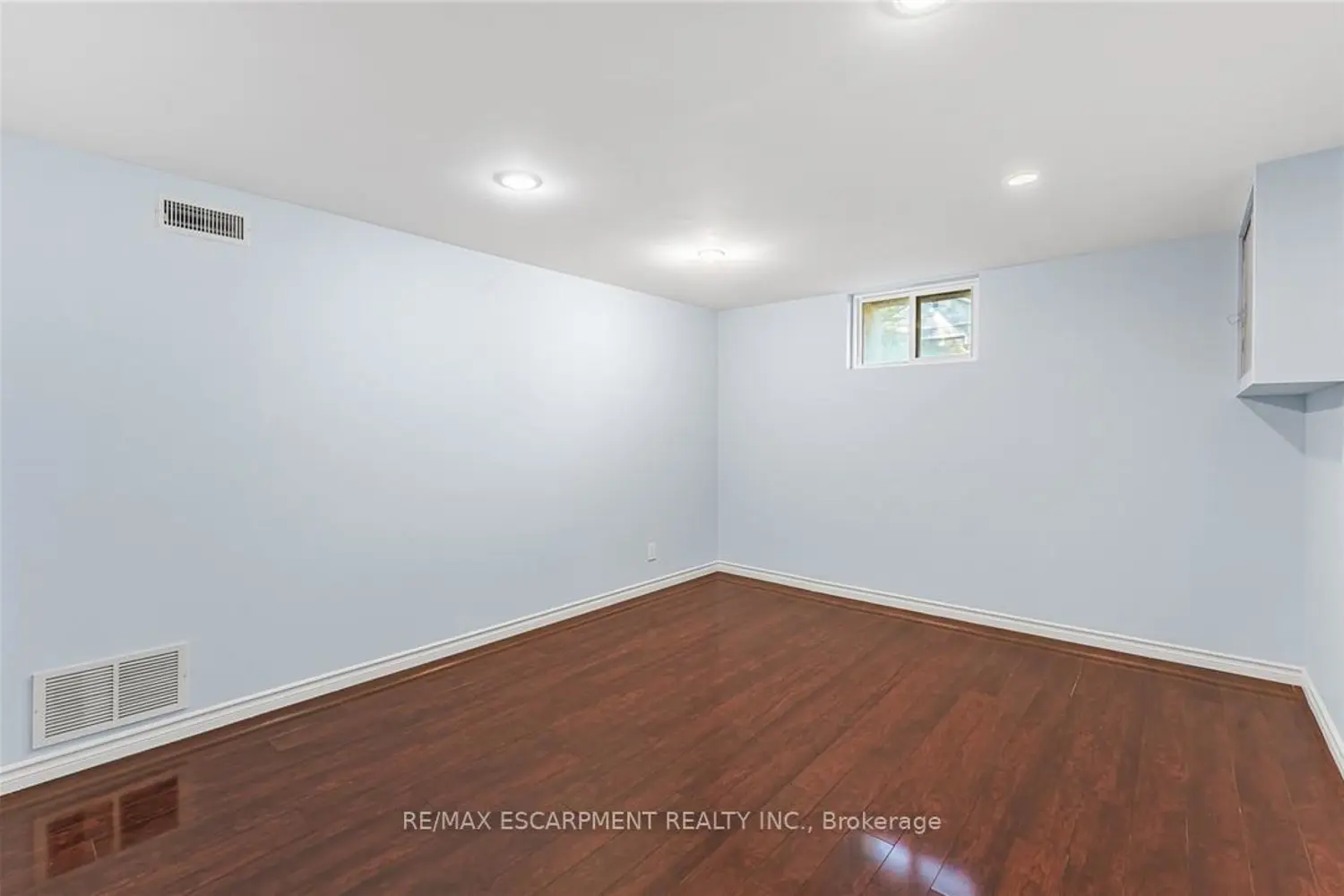 Additional image 12 of 6122 Mayfair Drive