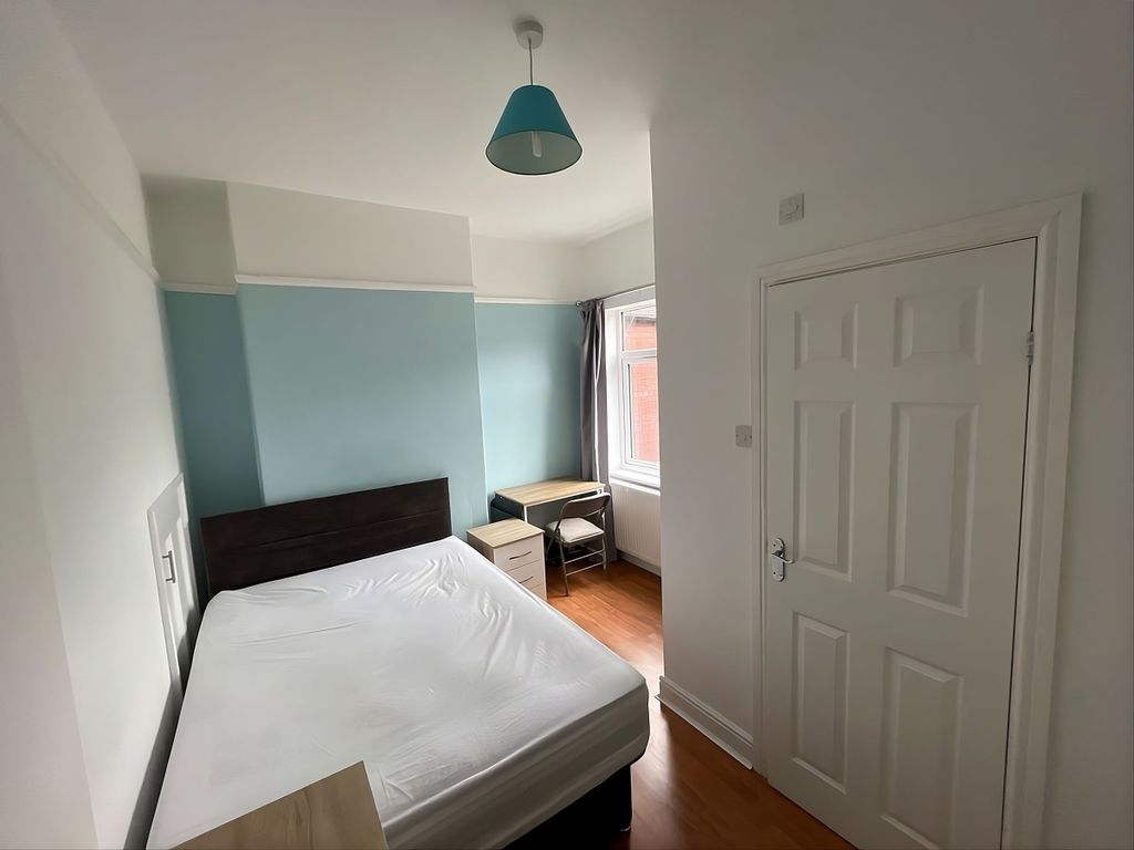 Additional image 5 of 4 bed terraced house to rentMellard Street, Newcastle ST5