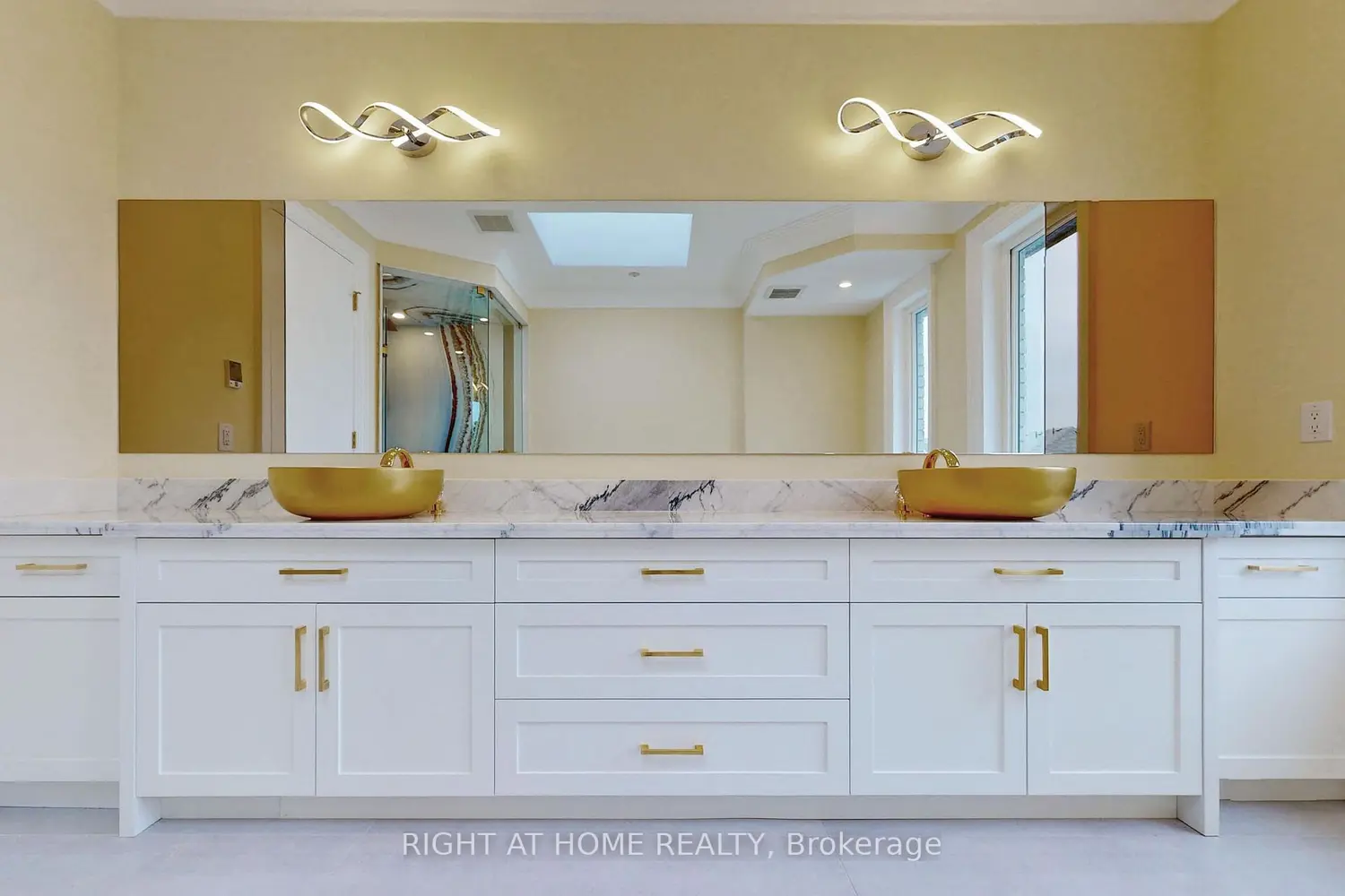 Additional image 14 of 10 Jocelyn Crescent