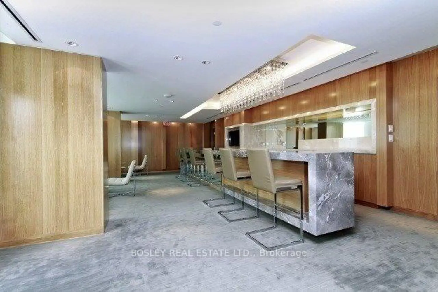 Additional image 15 of 209 Fort York Boulevard 468