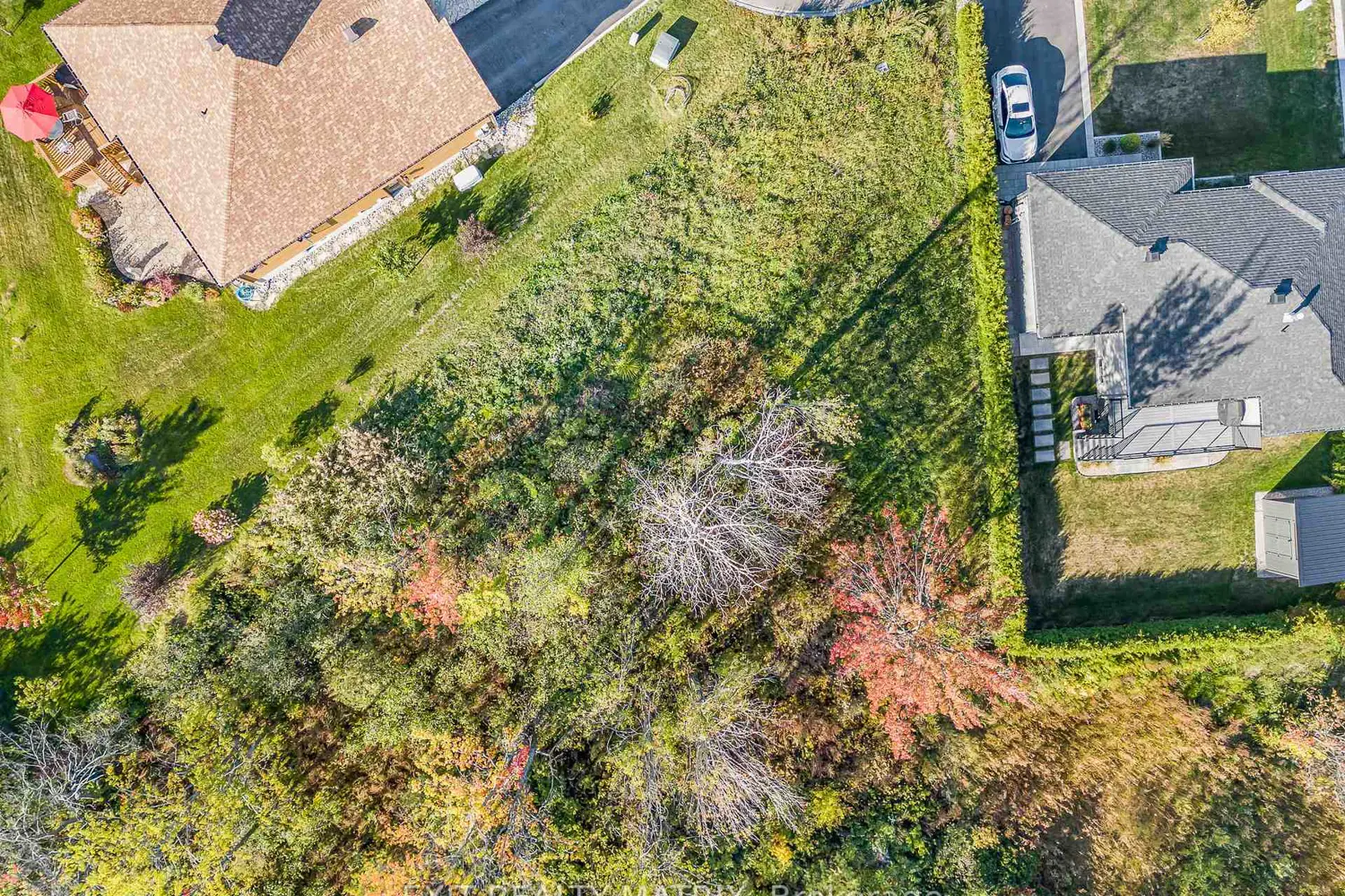 Additional image 9 of 740 Roxane Crescent