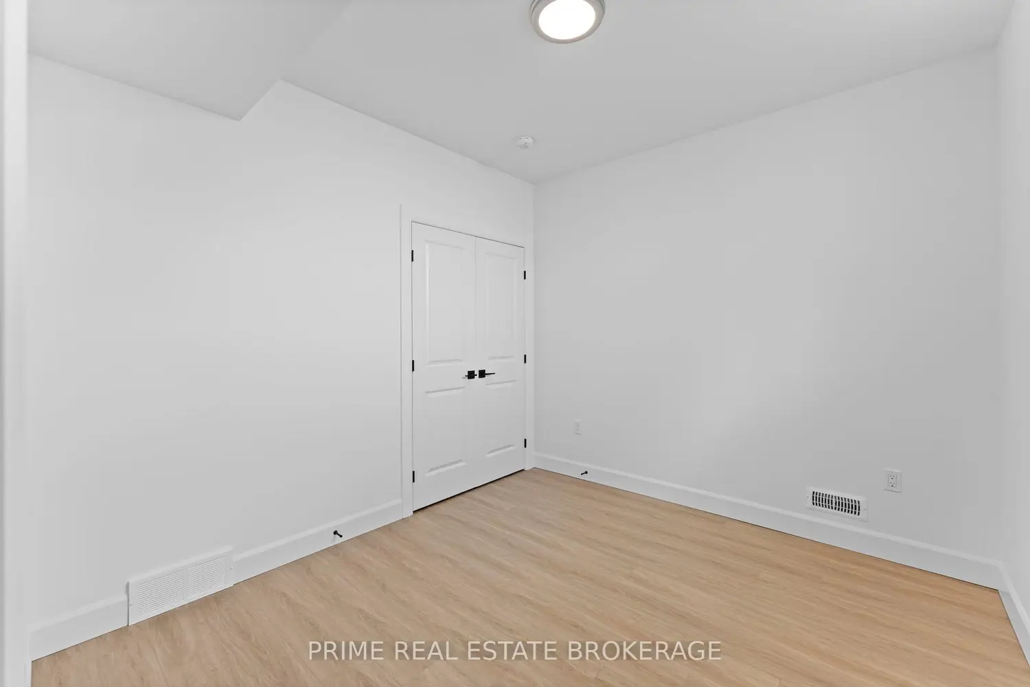 Additional image 10 of 110 Coastal Crescent 1