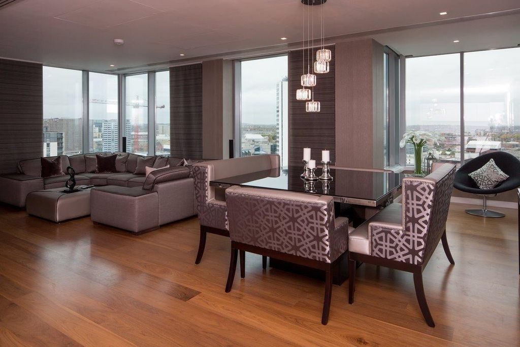 Additional image 2 of 2 bed flat to rentNavigation Street, Birmingham B5