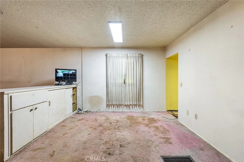 Additional image 7 of 3914 Mckenzie St, Riverside, CA 92503