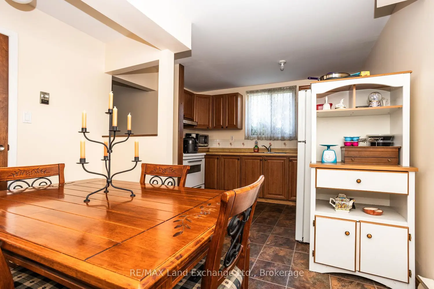 Additional image 4 of 991 Bricker Street
