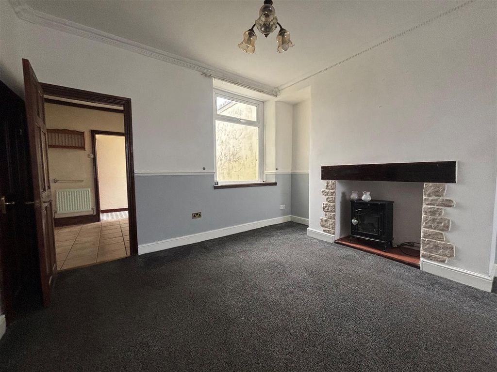 Additional image 4 of 3 bed terraced house to rentLower Glyn Gwyn Street, Trethomas, Caerphilly CF83