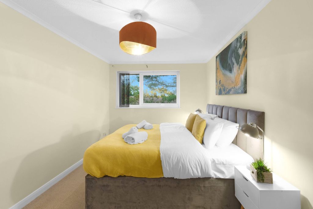 Additional image 19 of 2 bed flat to rentWokingham Road, Binfield, Bracknell RG42