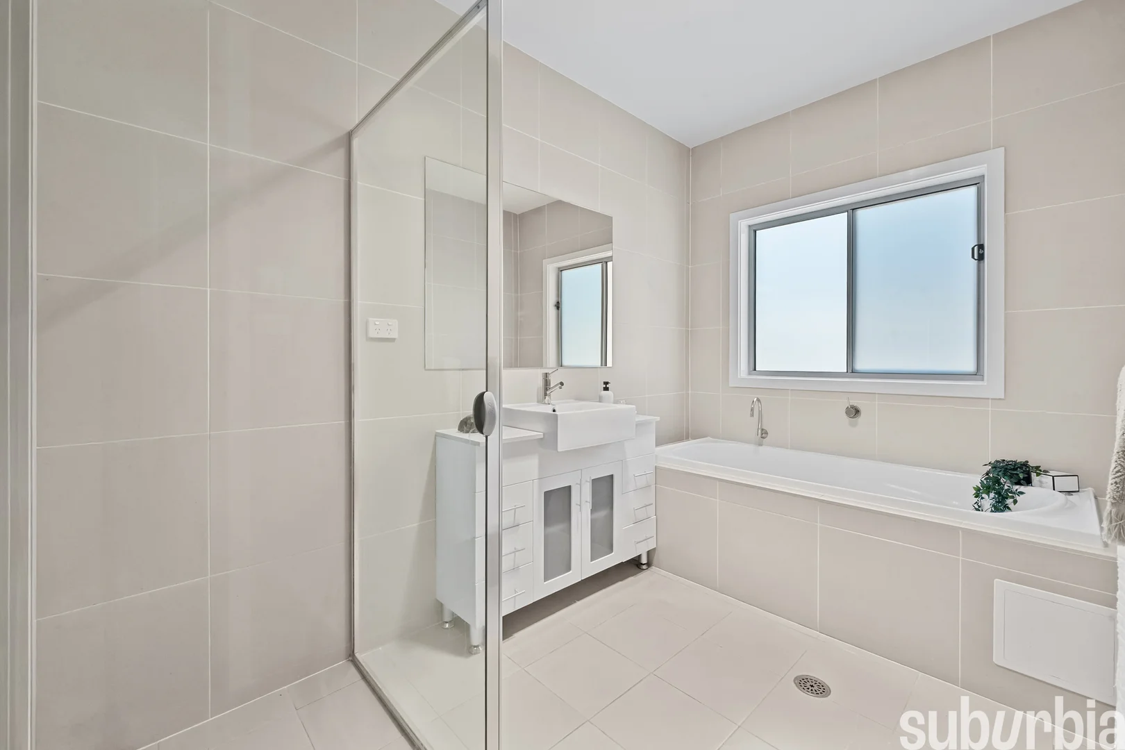 Additional image 17 of 15 Mcclemans Street, Watson ACT 2602