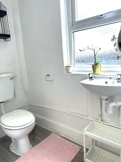 Additional image 3 of 4 bed town house to rentWarwick Street, Leamington Spa CV32