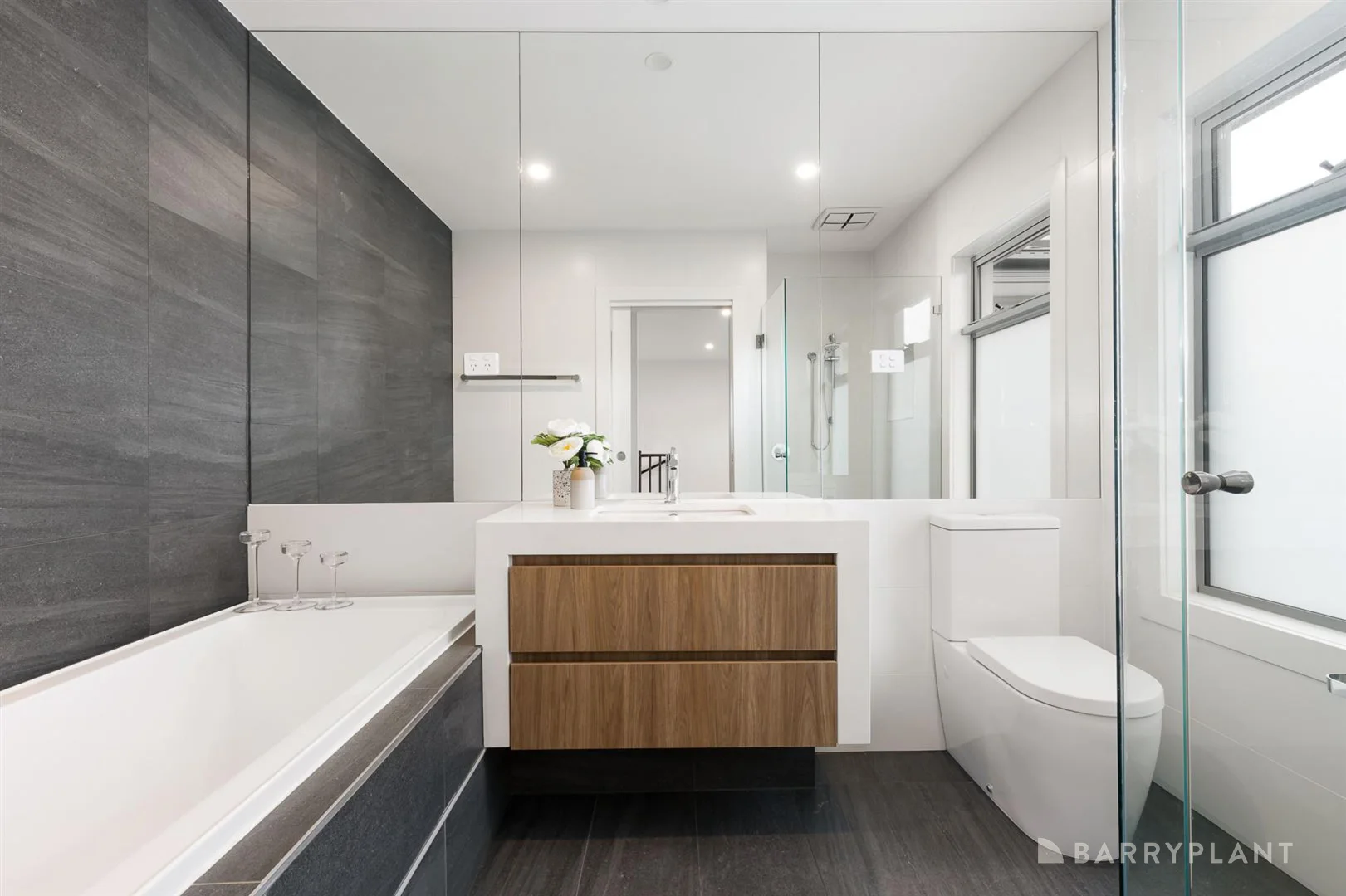 Additional image 6 of 3/11 Valentine Street, Bulleen VIC 3105