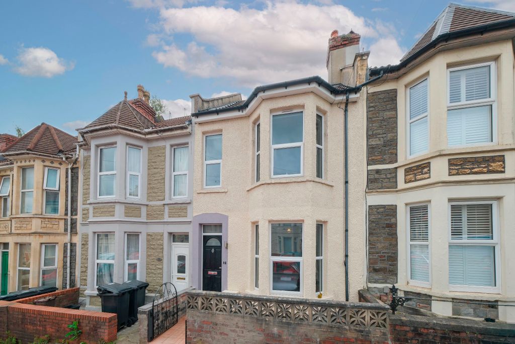 Additional image 14 of 5 bed semi-detached house to rentDouglas Road, Horfield, Bristol BS7