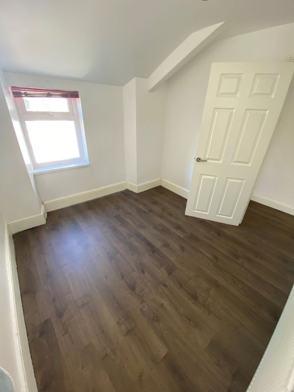 Additional image 5 of 3 bed semi-detached house to rentPemberton Road, Llanelli SA14